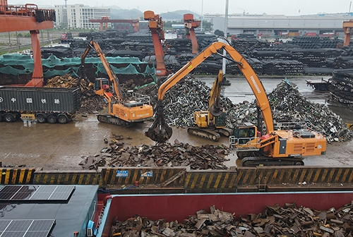 YGSZ-520 crawler type double power grasping machine