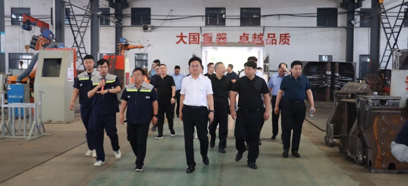 Mayor Liu Jianlong visited Huanghai Heavy Industry in person to jointly plan a new chapter of high-quality development!