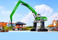 The first 200-ton dual-power portal type hydraulic grabber in China has been born!